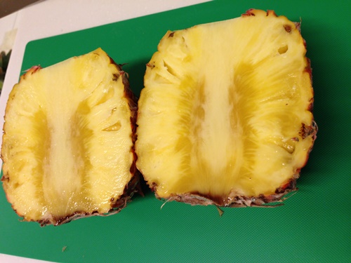 【オイシックスの台湾産パイナップルの口コミ】が話題！お試し方法・切り方など紹介！